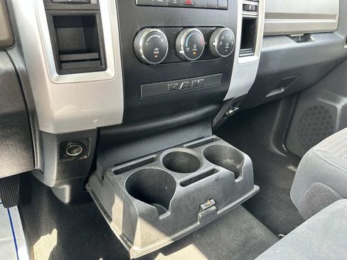 Used 2010 Dodge Ram 1500 Truck SLT RWD image 21