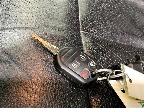 Used 2014 Ford Expedition EL Limited w/ Equipment Group 301A image 19