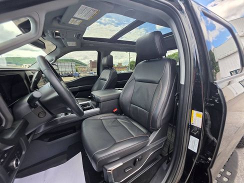 Used 2024 Ford F350 Lariat w/ Lariat Ultimate Package AWD/4WD image 21