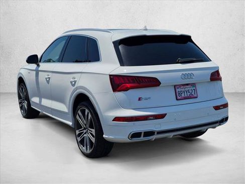Used 2018 Audi SQ5 Premium Plus w/ Navigation Package AWD/4WD image 8