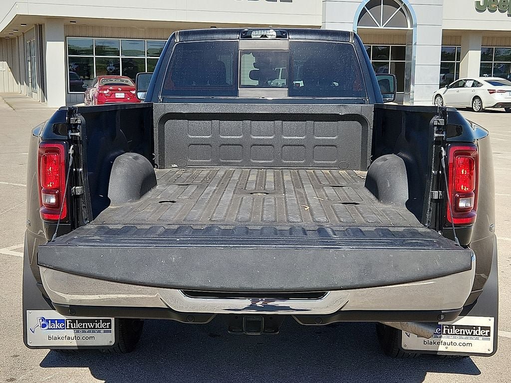 Used 2026 RAM 3500 Tradesman AWD/4WD image 15
