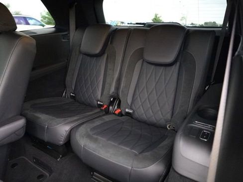 Certified 2022 Mercedes-Benz GLS 63 AMG 4MATIC image 32