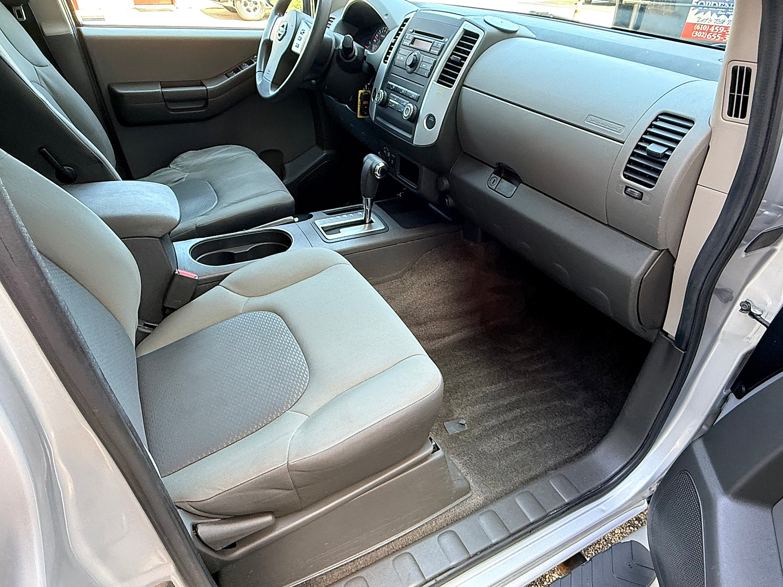 Used 2010 Nissan Xterra S AWD/4WD image 24