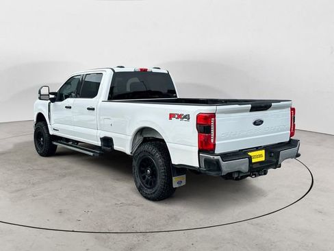 Certified 2024 Ford F350 XLT w/ 360-Degree Camera Package AWD/4WD image 3