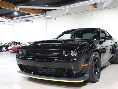 Used 2018 Dodge Challenger SRT Demon image 12