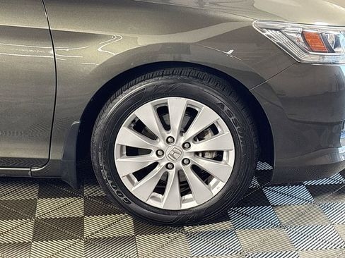 Used 2015 Honda Accord EX image 23