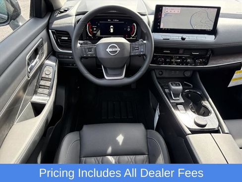 Used 2026 Nissan Rogue Platinum w/ Platinum Premium Package AWD/4WD image 23