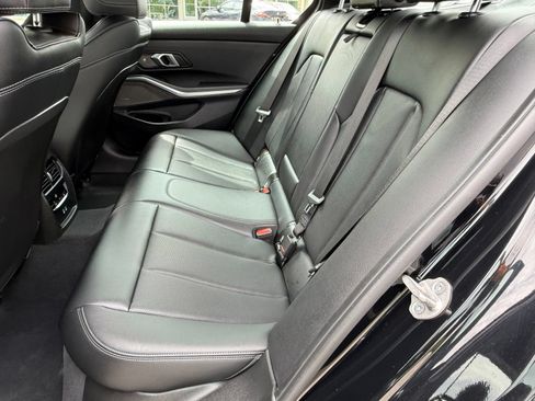 Used 2026 BMW 330i Sedan w/ Driving Assistance Package RWD image 32