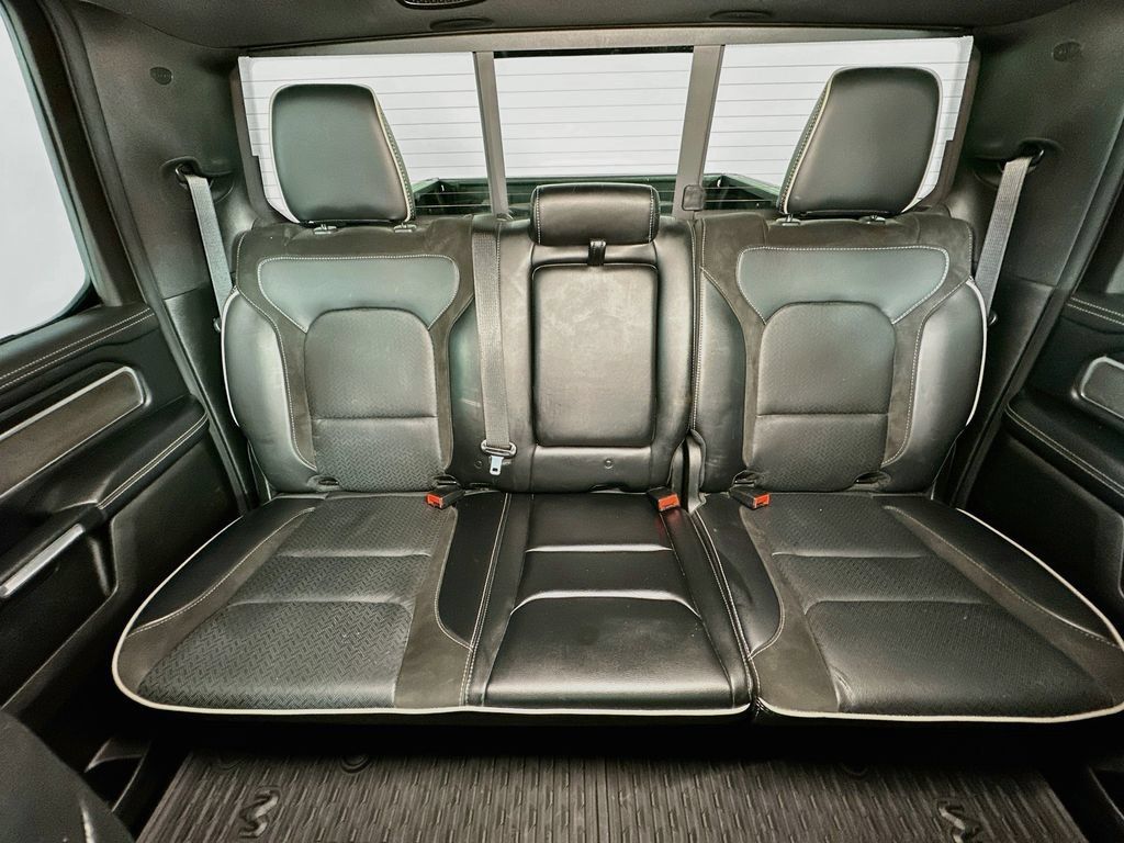 Used 2023 RAM 1500 Laramie AWD/4WD image 13