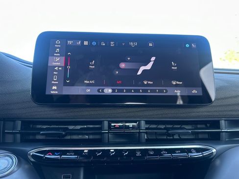 New 2025 FIAT 500 e FWD image 22