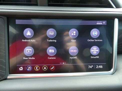 Certified 2021 GMC Yukon Denali w/ Denali Premium Package image 35