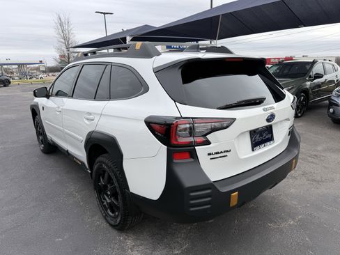 Used 2025 Subaru Outback Wilderness w/ Wilderness Package image 5