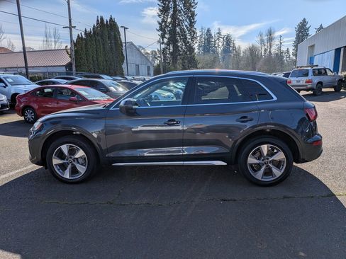 Used 2023 Audi Q5 2.0T Premium Plus w/ Premium Plus Package image 2