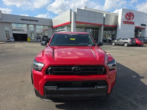 New 2026 Toyota 4Runner SR5 image 2