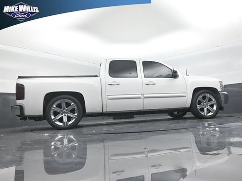 Used 2013 Chevrolet Silverado 1500 LT RWD image 24