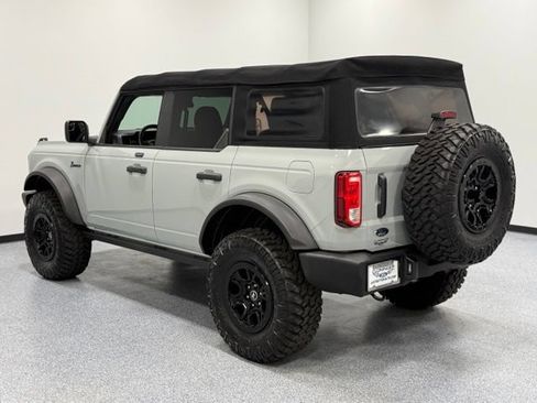 Used 2022 Ford Bronco 4-Door AWD/4WD image 6