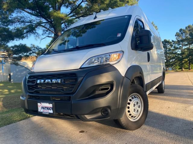 Used 2024 RAM ProMaster 2500 FWD image 3
