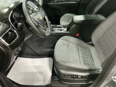 Used 2023 Chevrolet Equinox LT image 9