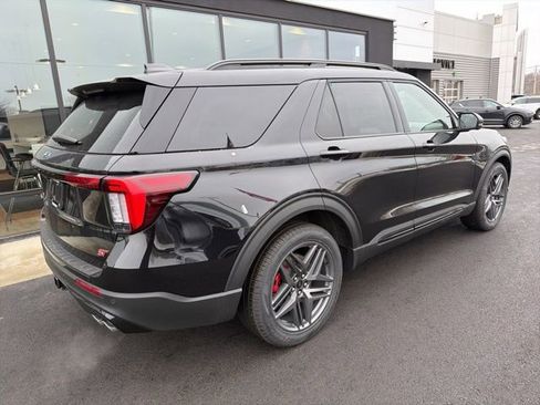 New 2026 Ford Explorer ST w/ Sun And Sound Package AWD/4WD image 3