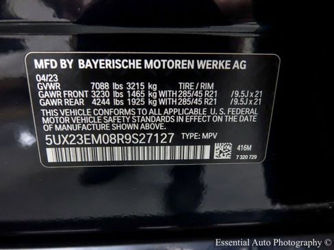 Used 2024 BMW X7 xDrive40i w/ M Sport Package image 38