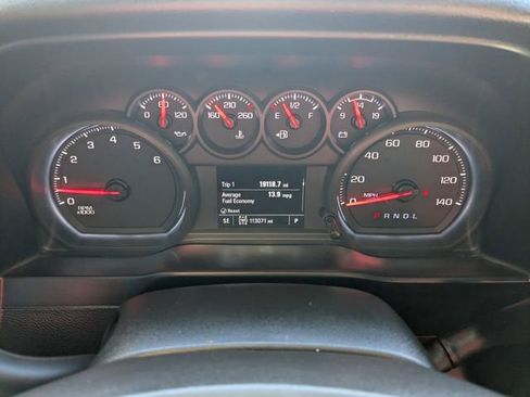 Used 2020 Chevrolet Silverado 1500 Custom w/ Custom Value Package image 20