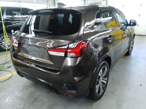 Used 2020 Mitsubishi Outlander Sport ES image 4
