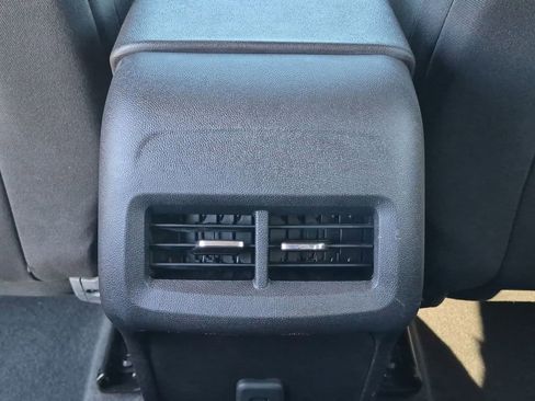 Certified 2019 Chevrolet Equinox LT FWD image 18