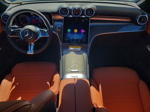 New 2026 Mercedes-Benz GLC 300 image 12