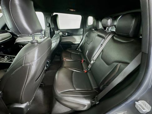 Certified 2023 Jeep Compass Limited image 31