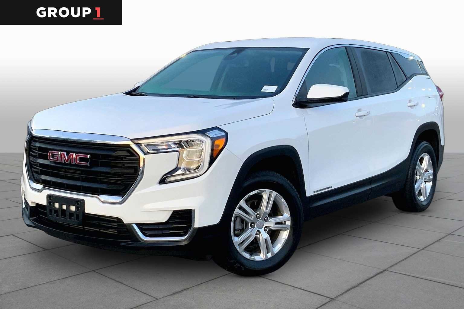 Used 2024 GMC Terrain SLE AWD/4WD image 1