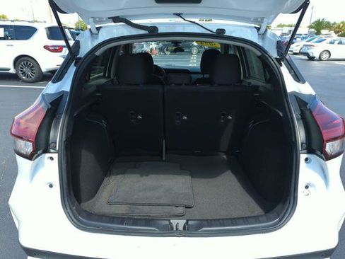 Certified 2024 Nissan Kicks SV FWD image 19