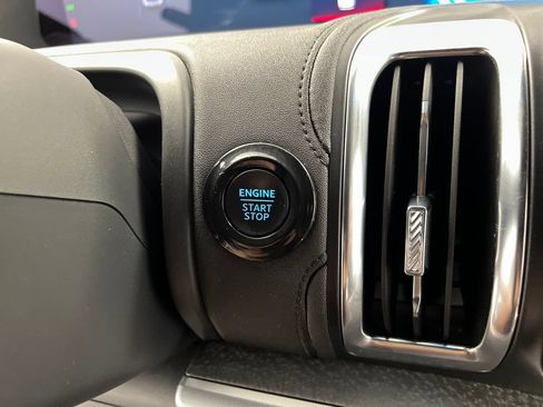 Used 2025 Ford Expedition Tremor AWD/4WD image 66