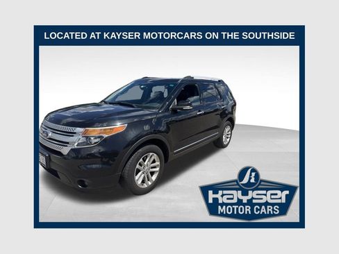 Used 2015 Ford Explorer XLT w/ Equipment Group 202B AWD/4WD image 1