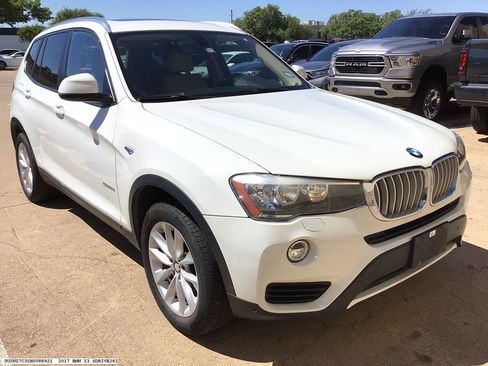 Used 2017 BMW X3 sDrive28i image 6
