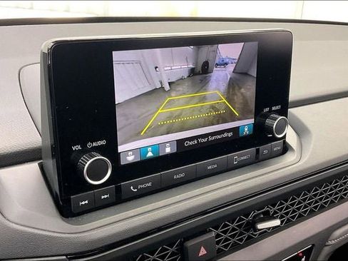 Certified 2025 Honda Accord SE image 28