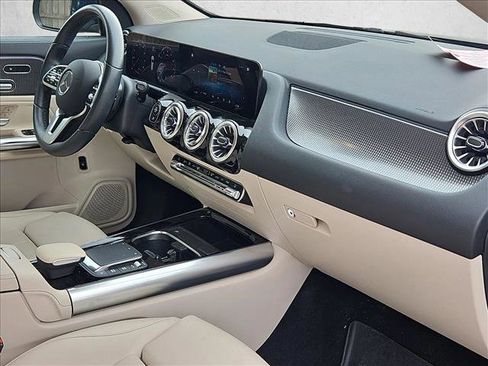 Certified 2022 Mercedes-Benz GLA 250 image 19