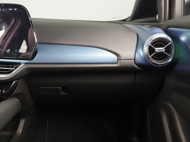 Used 2024 Chevrolet Equinox EV FWD LT w/ 2LT image 42