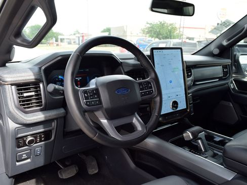 Used 2025 Ford F150 Lightning Lariat AWD/4WD image 17