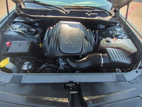 Used 2023 Dodge Challenger R/T w/ Blacktop Package image 30