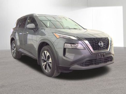 Used 2023 Nissan Rogue SV w/ SV Premium B Package image 6