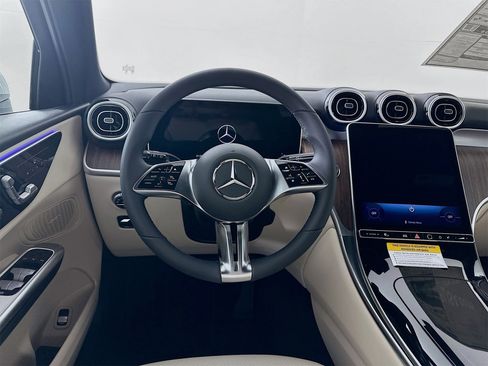 New 2026 Mercedes-Benz GLC 300 4MATIC image 23