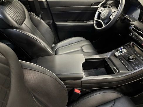 Used 2024 Hyundai Palisade Limited FWD image 22