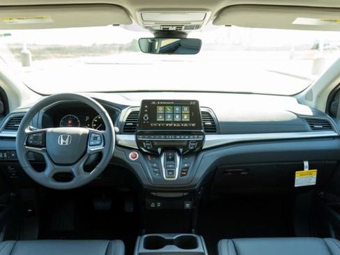 Used 2026 Honda Odyssey EX-L image 14