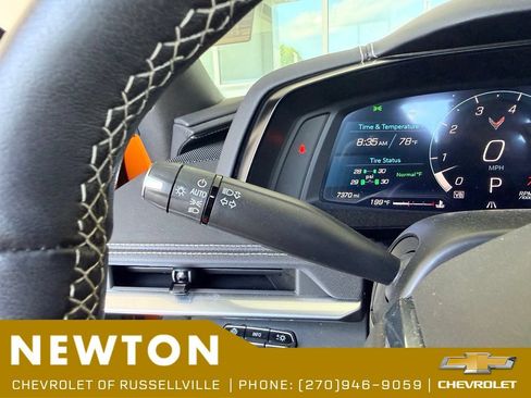 Used 2024 Chevrolet Corvette Stingray Preferred Conv w/ Z51 Performance Package RWD image 18