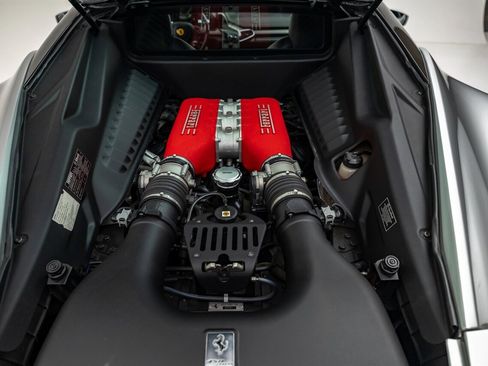 Used 2010 Ferrari 458 Italia Coupe image 23