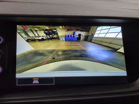 Used 2022 Buick Envision Essence w/ Sport Touring Package image 29