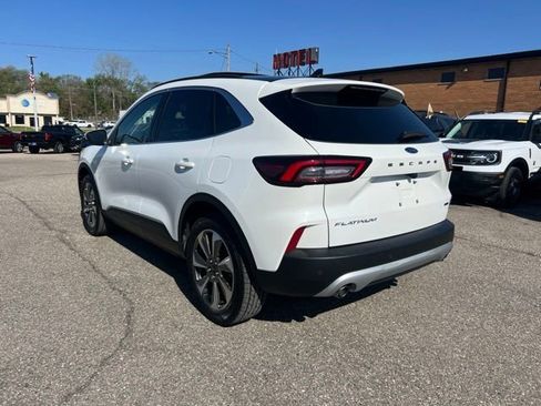 Certified 2023 Ford Escape Platinum AWD/4WD image 5