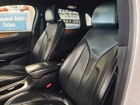 Used 2017 Lincoln MKC Reserve w/ Technology Package image 14