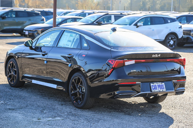 New 2026 Kia K5 GT-Line w/ GT-Line Premium Package FWD image 6