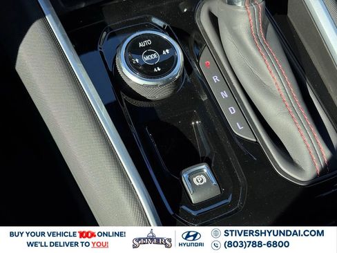 Used 2025 Chevrolet Colorado Z71 w/ Z71 Convenience Package 2 image 37